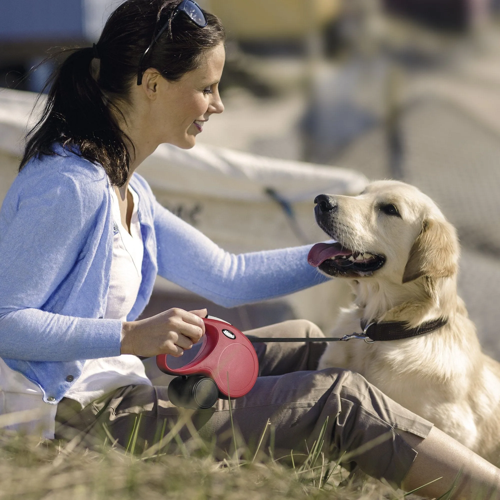 Flexi Classic Cord Retractable Dog Leash - Black - Medium - 16 Feet