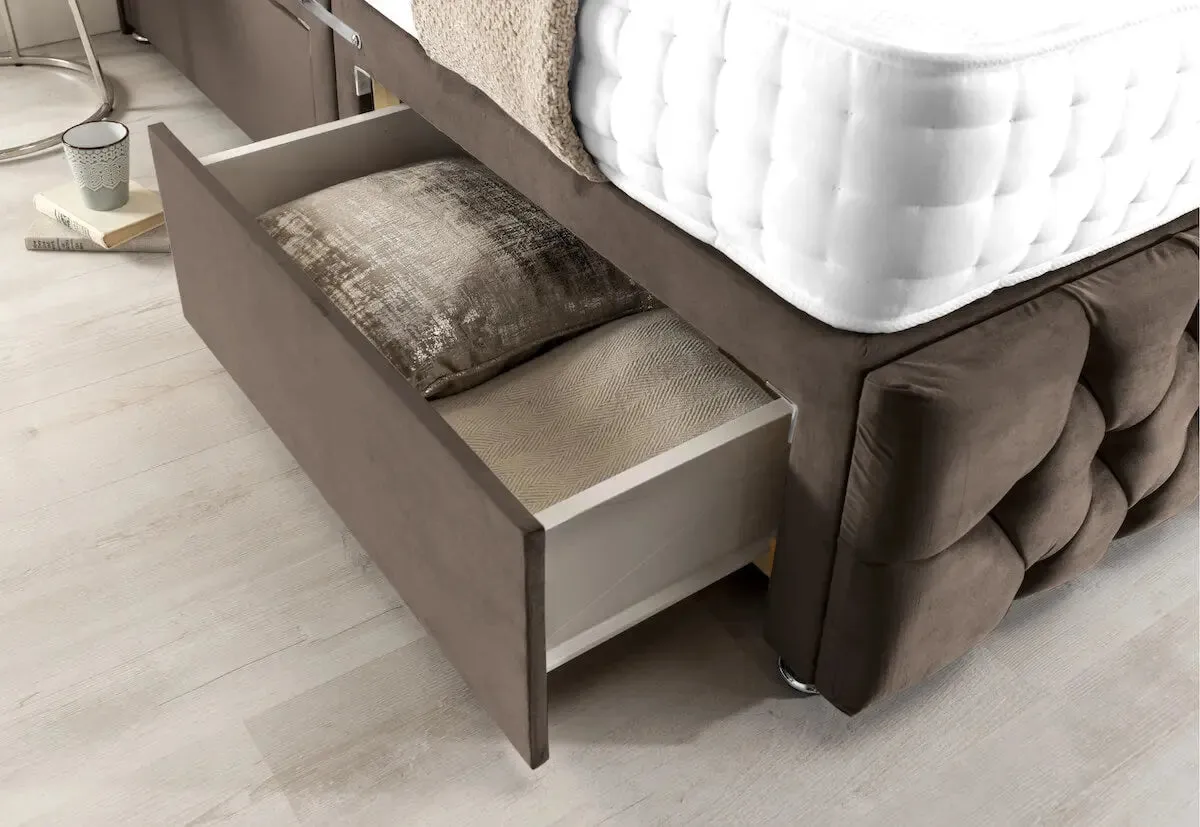 Moscow Divan Bed