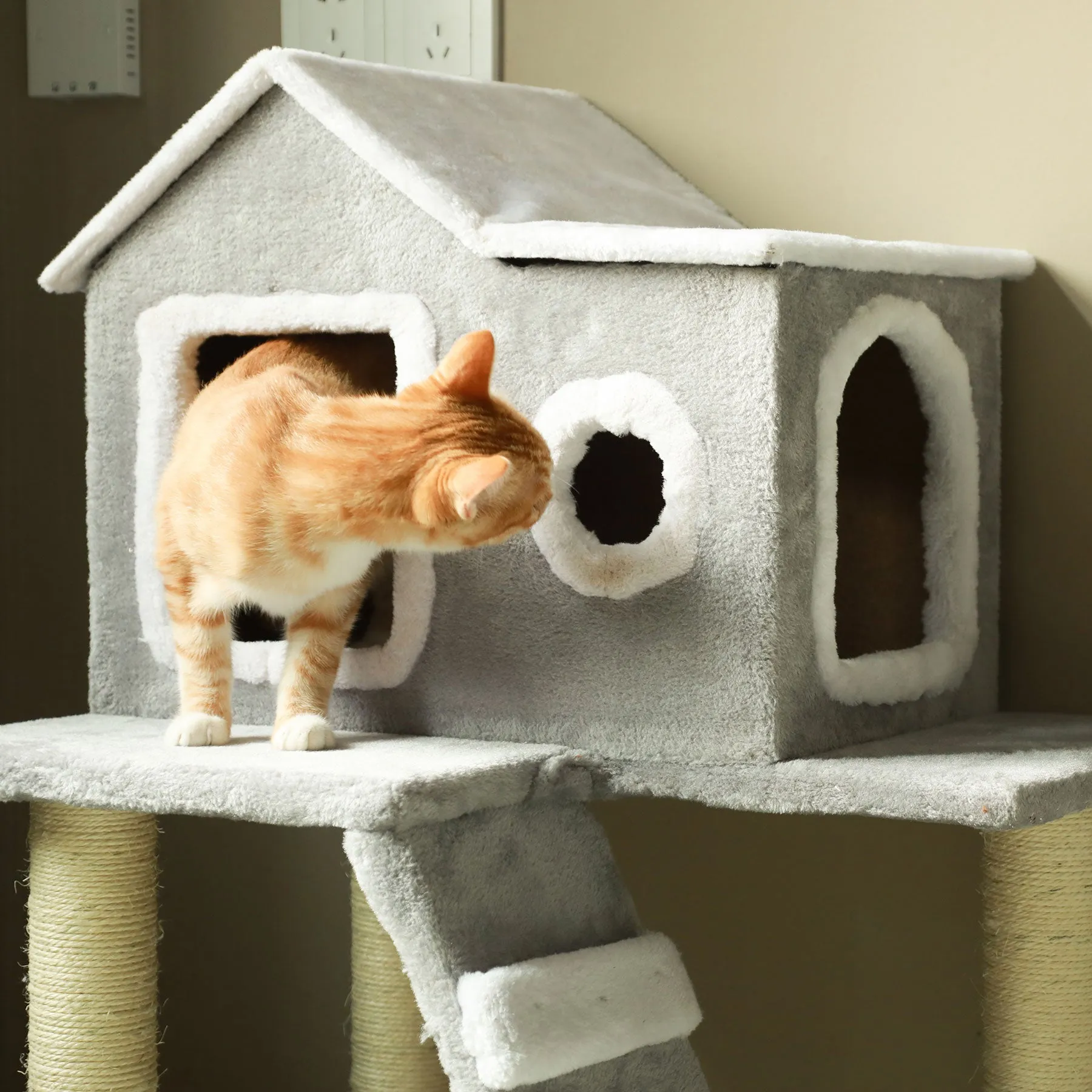 New Melior 2 Tier Cat Tree Condo Tower with Scratching Posts!